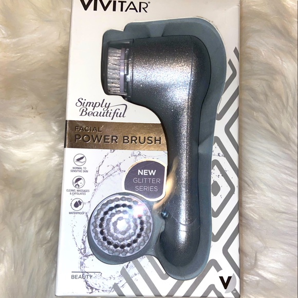 Facial Cleansing Power Brush - Picture 1 of 3
